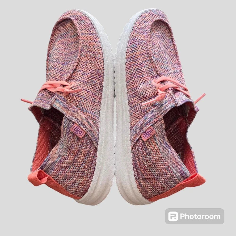 Hey Dude Women’s Wendy Halo Sunset Pink Shoes, Size 6